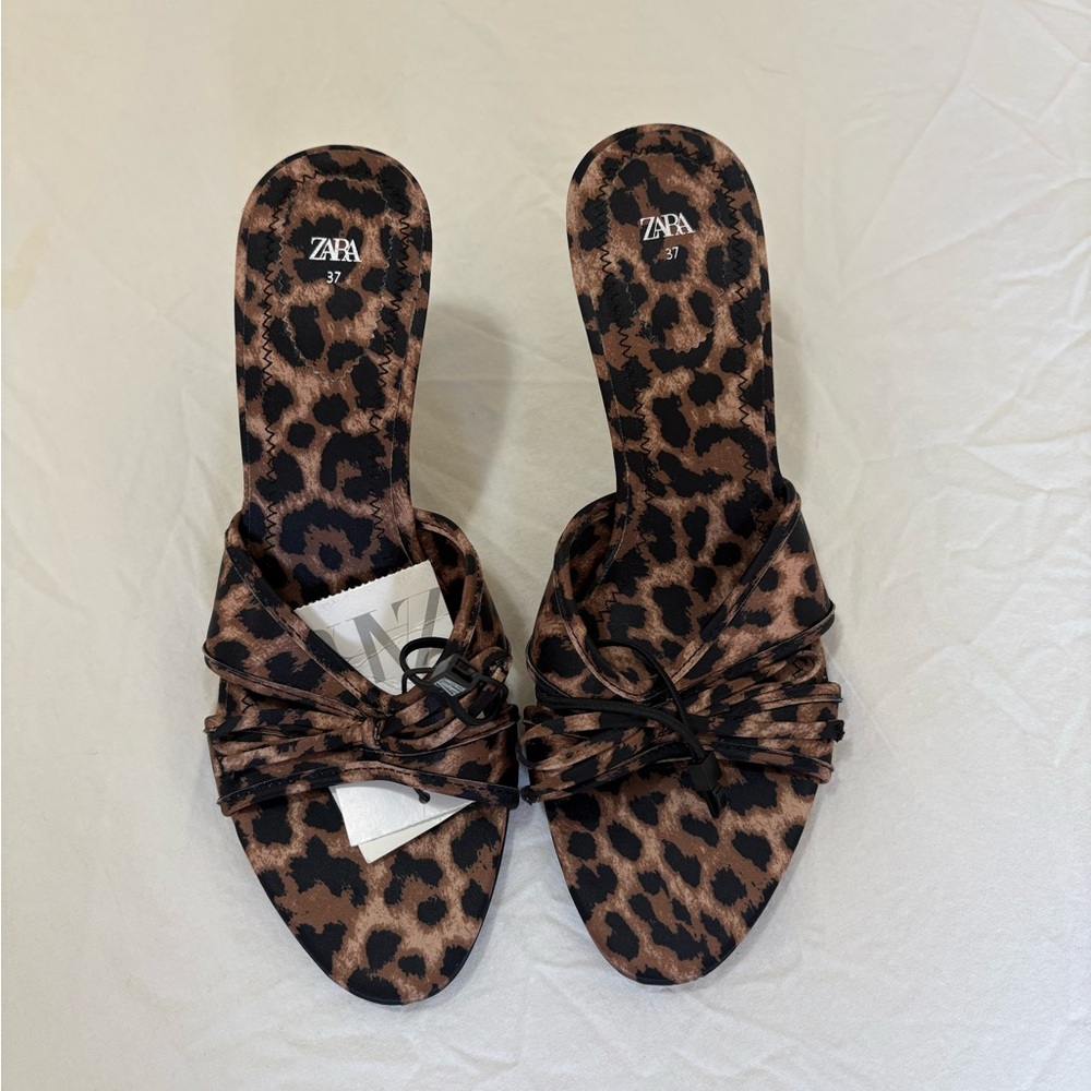 Zara Women's Leopard Print Sandals
